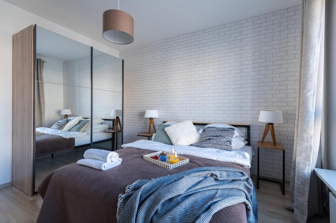 P&O Serviced Apartments Group Komputerowa Warszawa Eksteriør bilde